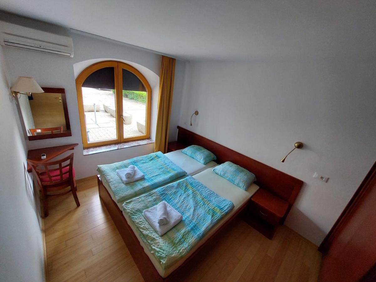 Apartmaji Fizine Порторож Екстериор снимка